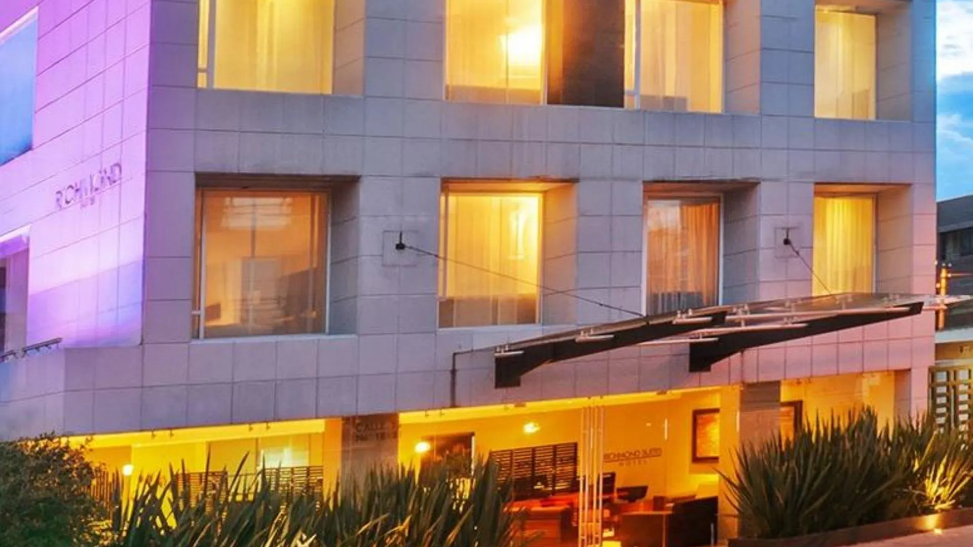 ****  Richmond Suites Hotel Bogota Colombia