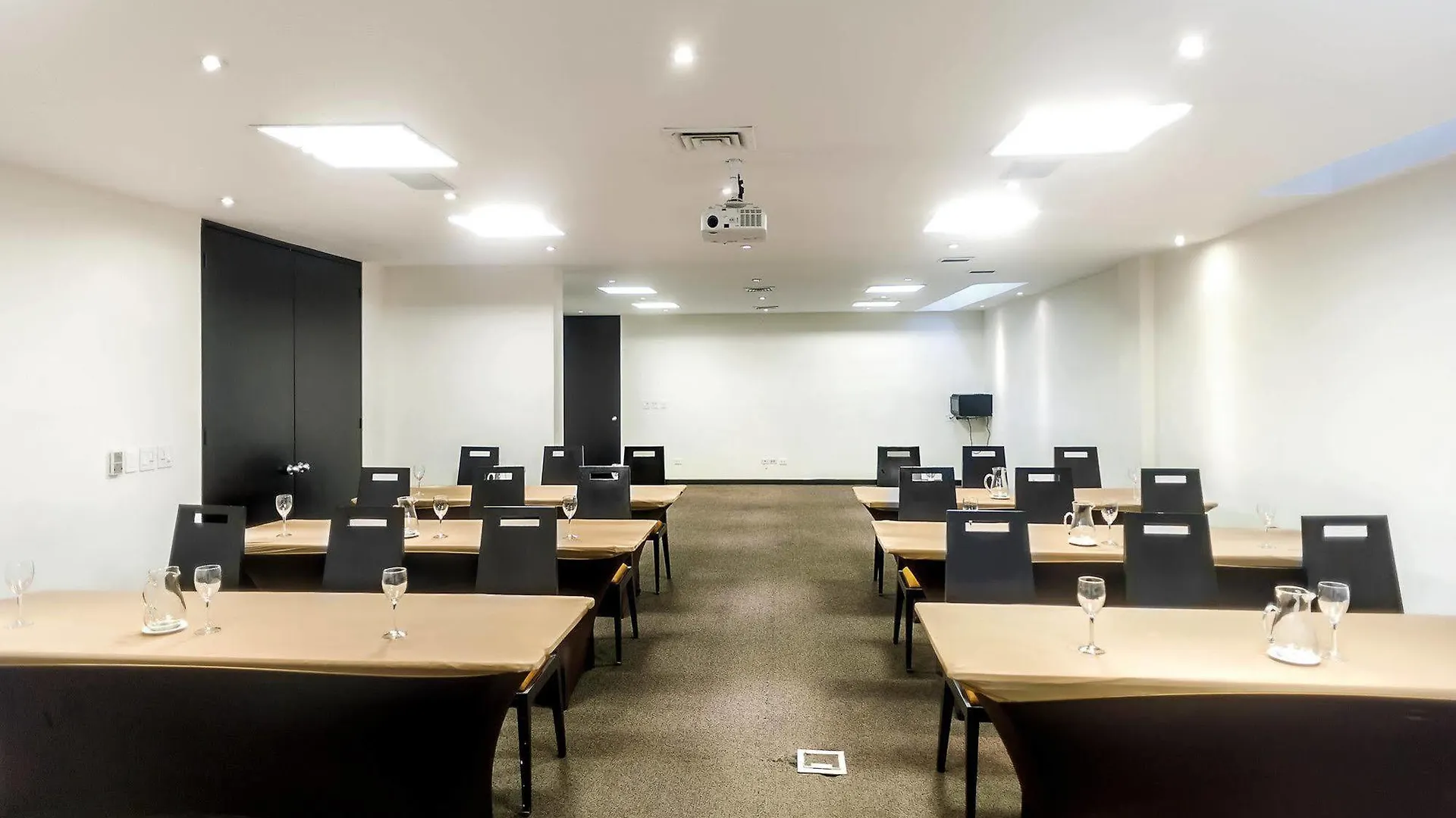 Richmond Suites Hotel Bogota